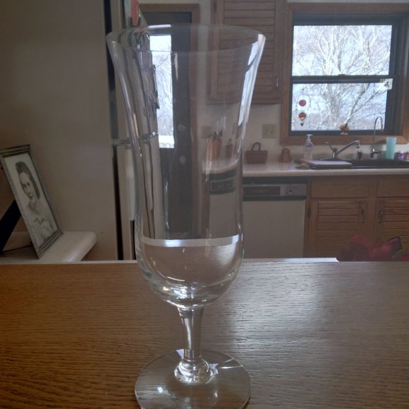 Parfait Glass, with Stem and Foot - Picture 1 of 4